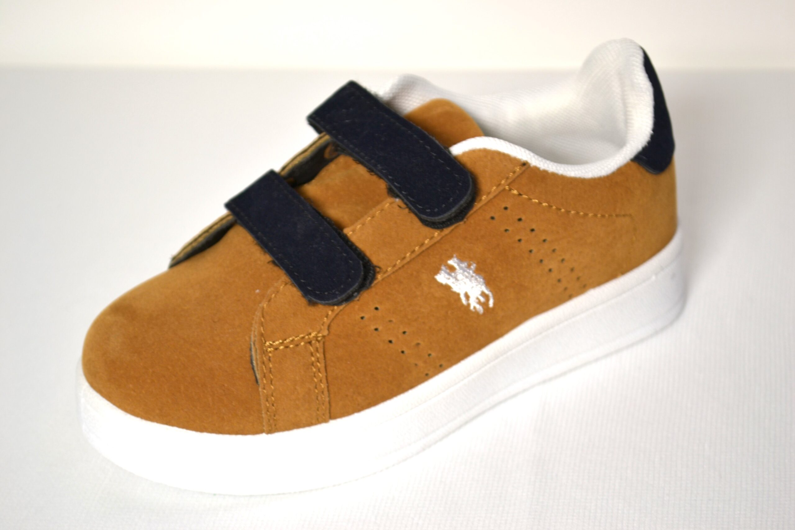 sapatilha menino camel